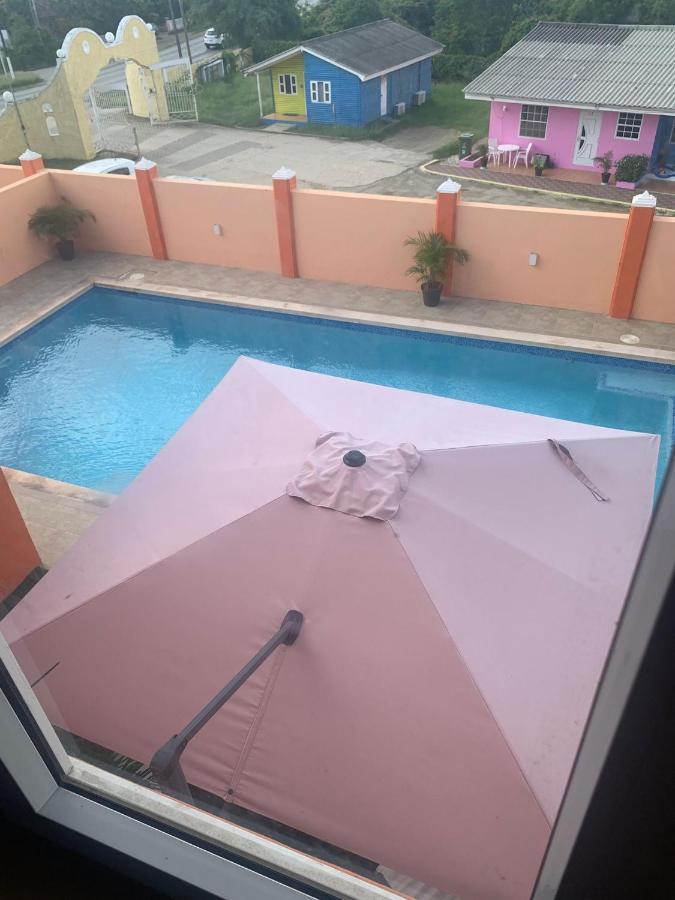 Omira Apartment Suites Willemstad Kültér fotó